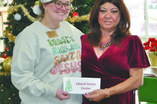 Senior center receives holiday gift from WKCF